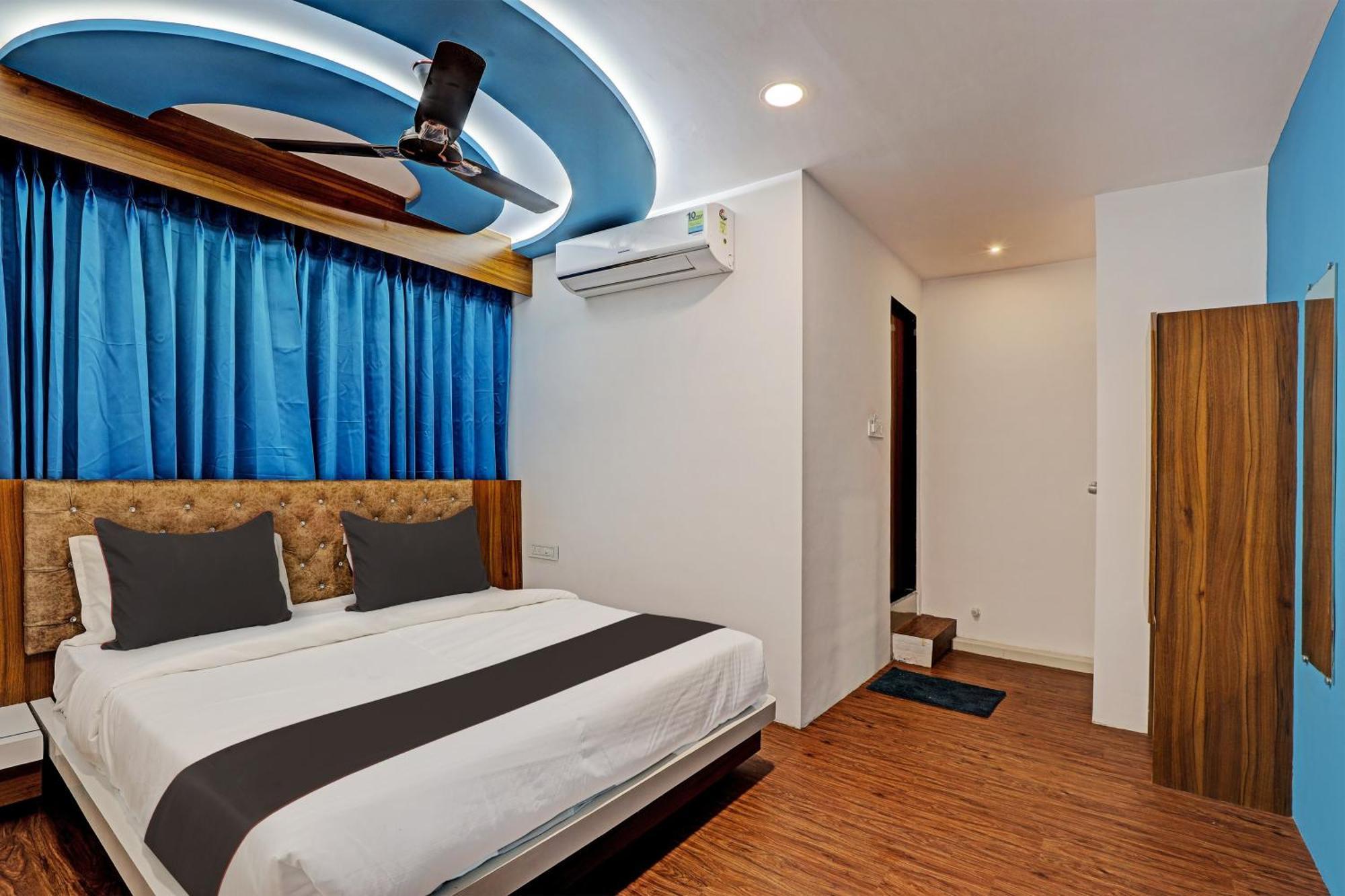 Collection O Hotel Swarg Surate Extérieur photo