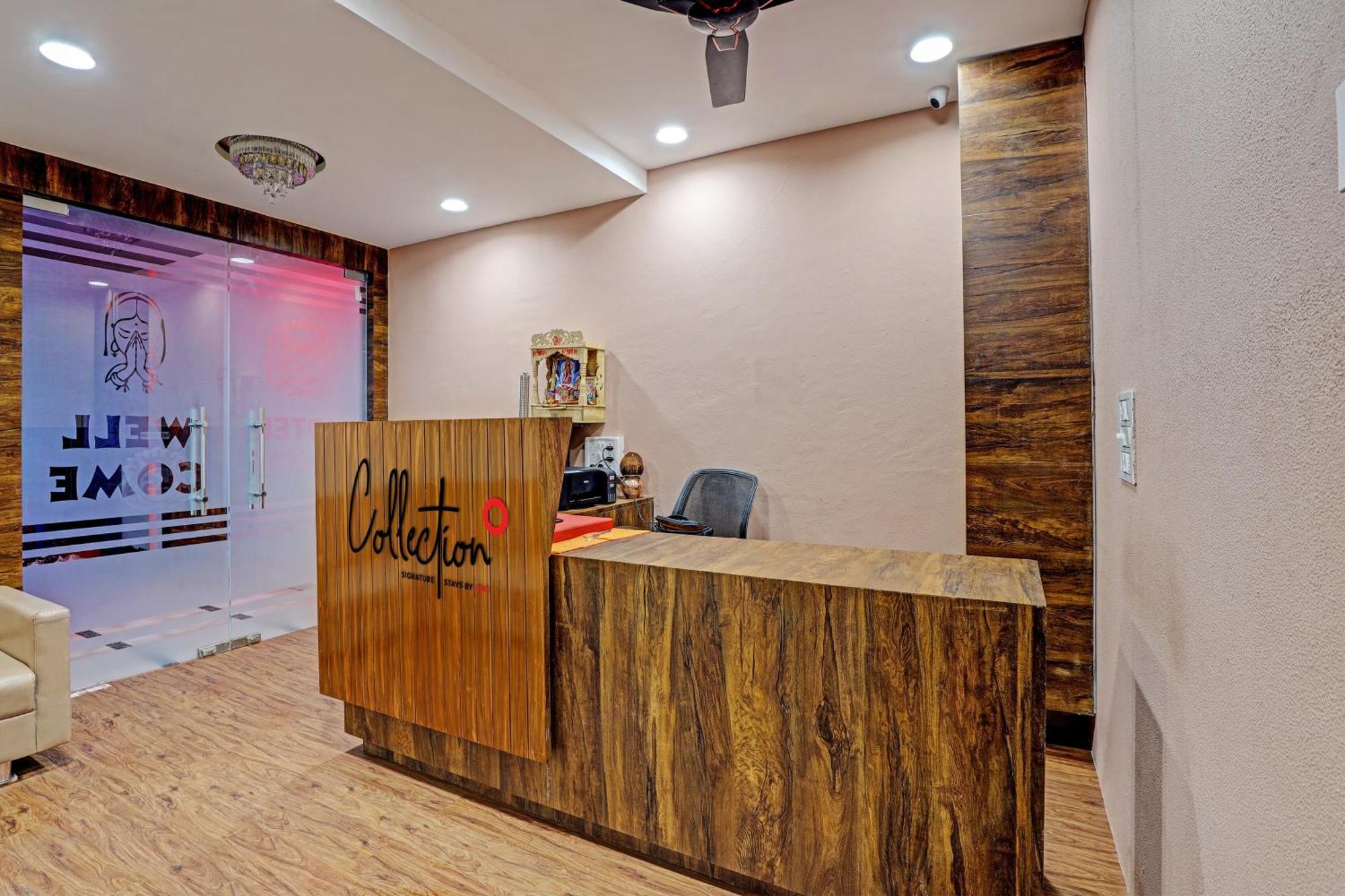 Collection O Hotel Swarg Surate Extérieur photo